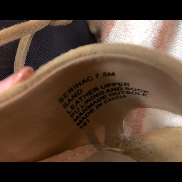 Steve Madden - Suede Block Heels - Size 7.5 - Picture 8 of 8